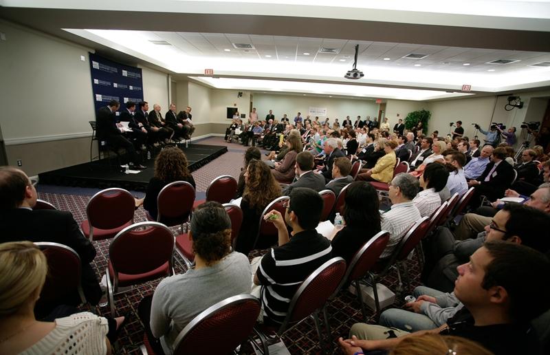 2018.01.22 Debate image 1