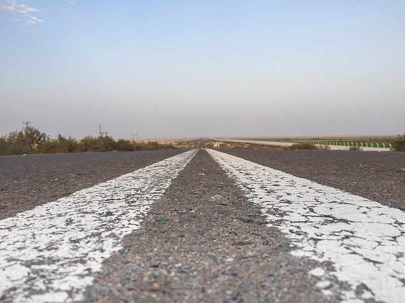 2018.10.05 Desert road